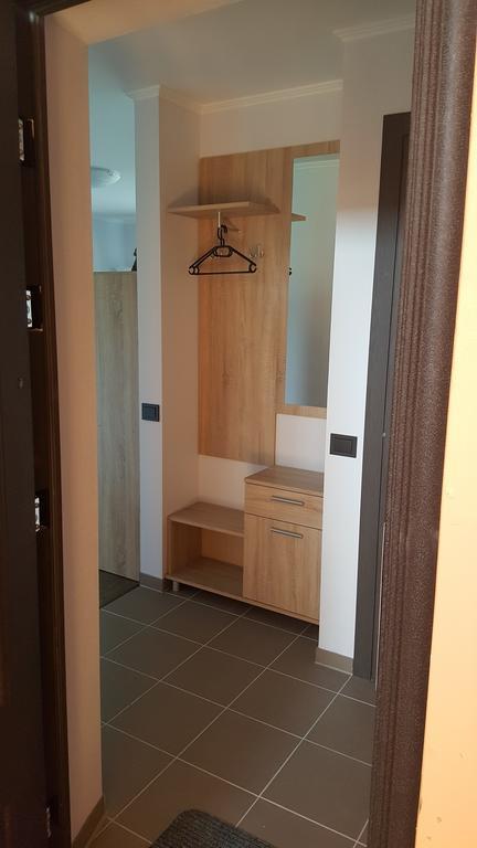 L.E.C. Travel Apartments Ventspils Exteriör bild